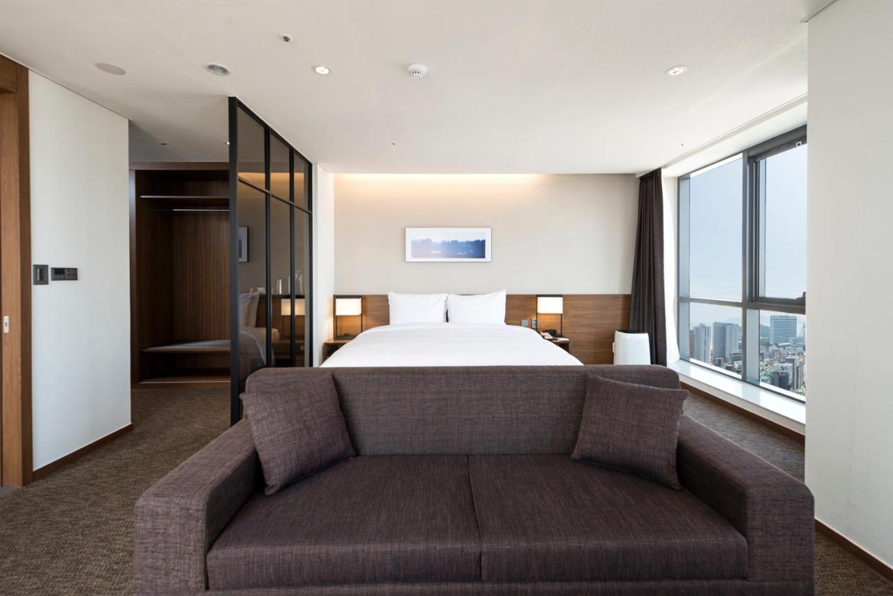 Ramada Encore By Wyndham Busan Haeundae Esterno foto